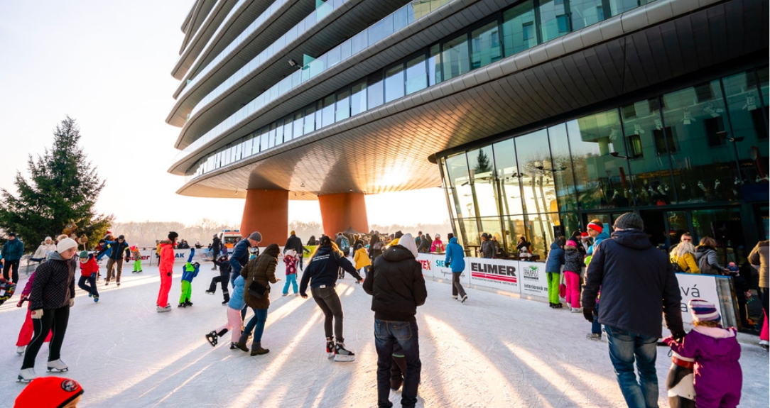 Ice rink